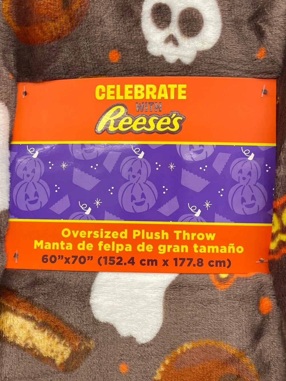 Reese's Plush Halloween Throw Brown 60x70 Candy Skulls Ghosts Pumpkins NEW NWT